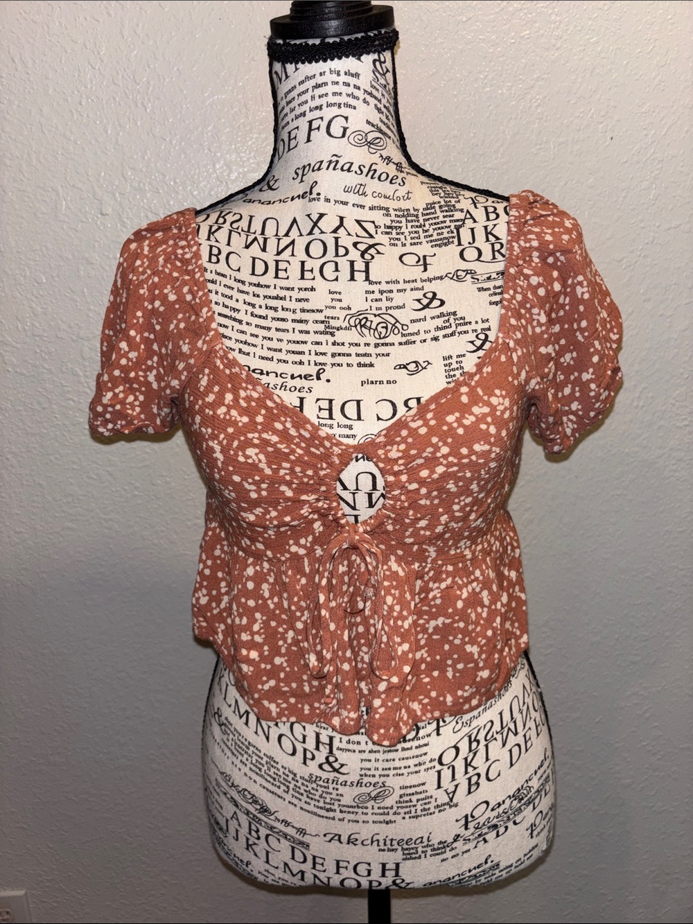 URBAN Romantics Rust Floral Crop Top